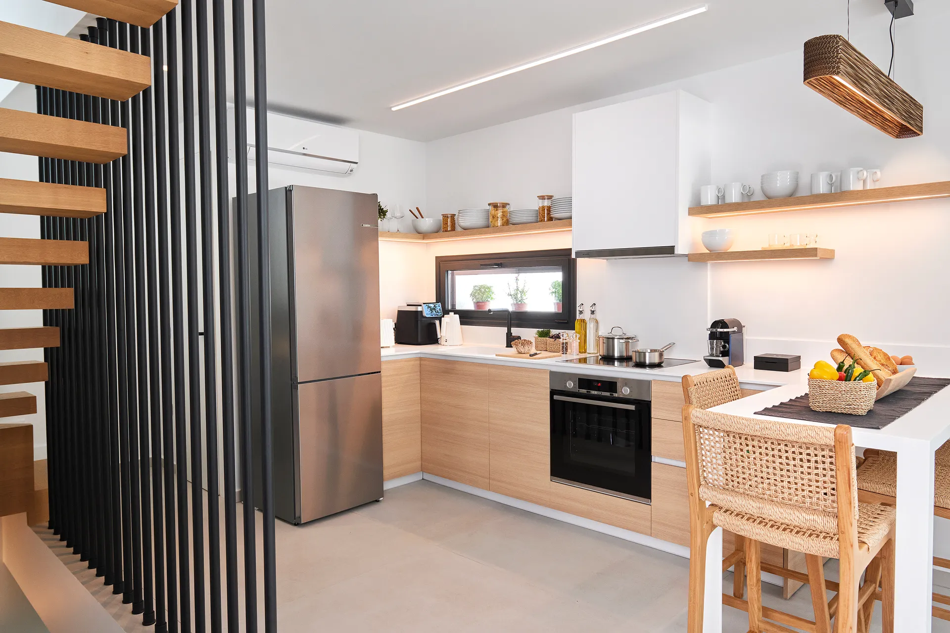Seasalt Luxury Villas-4-Bedroom Villa with Private Pool kuhinja